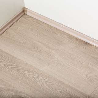 LAMINAT  8mm/Kl.32 LUNA V FUGA 3034x HRAST FERRARA RASPOLOŽIVO 11,77m2 