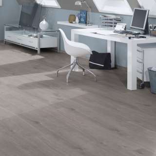 LAMINAT  8mm/Kl.32 CASTELO K395 HRAST TORNADO p=2,2204 m2 
