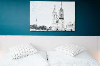 HOTEL BLUE 