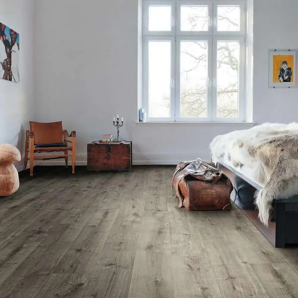 LAMINAT  8mm/Kl.32 HARO DAILY EDITION 541 345x HRAST CALLA GREY p=1,98 m2 