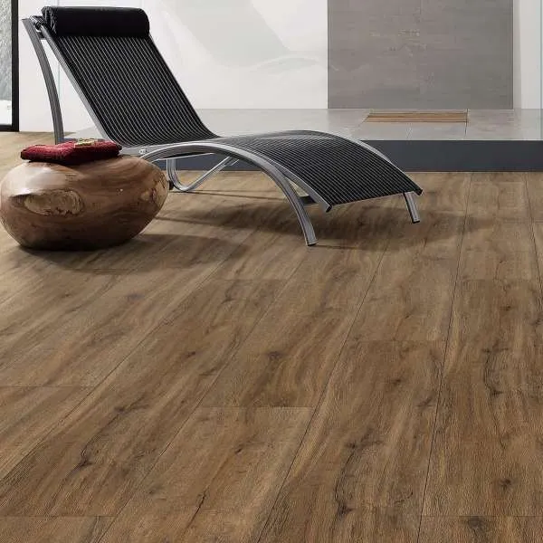 VIŠESLOJNI POD DISANO HARO 9,8mm/Kl.33 CLASSIC AQUA 543 734x HRAST WILD PLANK XL p=2,39 m2 