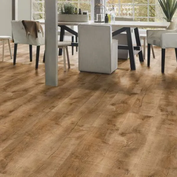 LAMINAT  8mm/Kl.32 CASTELO K462 HRAST GOLD VOLCANO p=2,2204 m2 
