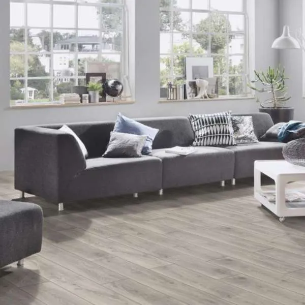 LAMINAT  8mm/Kl.32 ATLANTIC MO.RE K472x HRAST CASHMERE p=2,2204 m2 