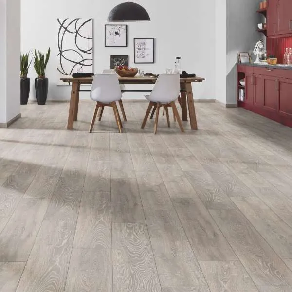 LAMINAT 12mm/Kl.33 ATLANTIC MO.RE PURE+ 5542 HRAST SIVI p=1,507 m2 
