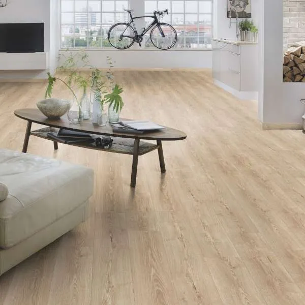 LAMINAT  8mm/Kl.32 KRONOSTEP PURE+ K485V HRAST STERLING p=2,260 m2 