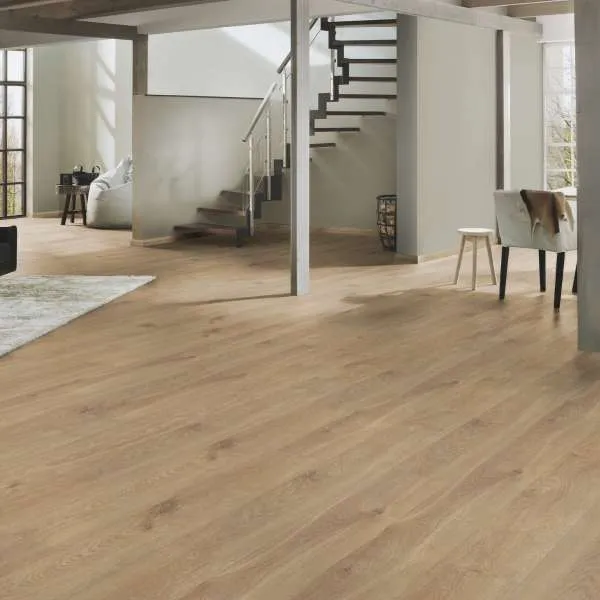 LAMINAT 10mm/Kl.33 KRONOSTEP PURE+ V FUGA K405 HRAST SOLAR p=1,758 m2 