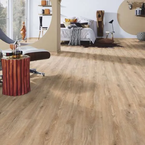 LAMINAT  8mm/Kl.32 CASTELO K470 HRAST NATURAL CASHMERE p=2,2204 m2 