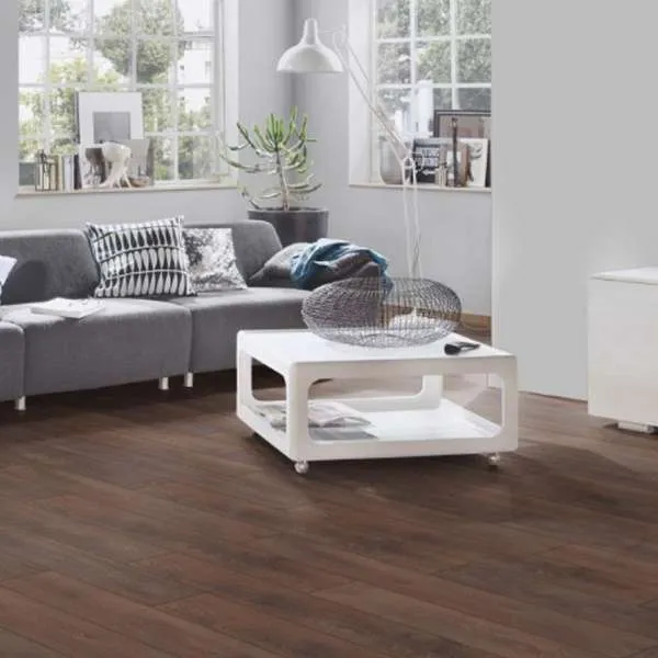 LAMINAT  8mm/Kl.32 SUPER NATURAL CLASSIC PURE+ 8633x HRAST SHIRE p=2,260 m2 