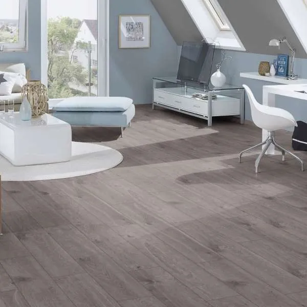 LAMINAT  8mm/Kl.33 ORGANIC Orca PURE + K395 HRAST TORNADO p=2,26 m2 