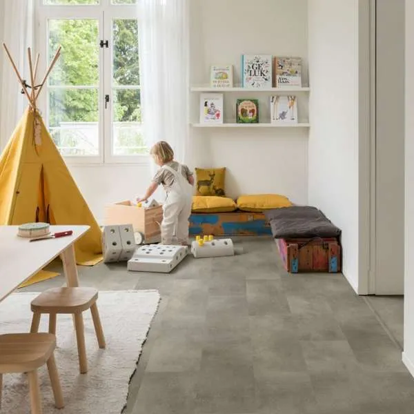 SPC VINIL 5mm/KL.33 QUICKSTEP 40234x CONCRETE ROCK RASPOLOŽIVO 18,476m2 