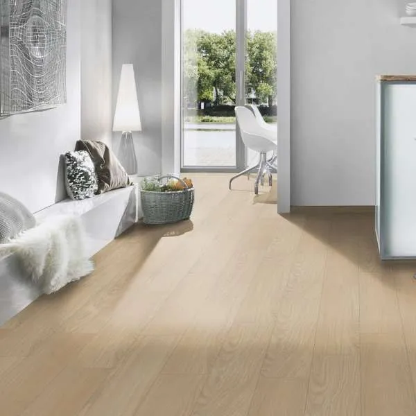 LAMINAT  8mm/Kl.32 SUPER NATURAL CLASSIC PURE+ K641x HRAST SHERIDAN RASPOLOŽIVO 27,28m2 