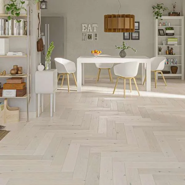 PARKET RIBLJA KOST HERRINGBONE CAPPUCCINO 725/130/14 mm p=0,65 m2 