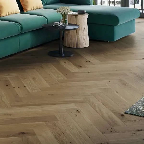 PARKET RIBLJA KOST HERRINGBONE TOFFEE 725/130/14 mm p=0,65 m2 po narudžbi 