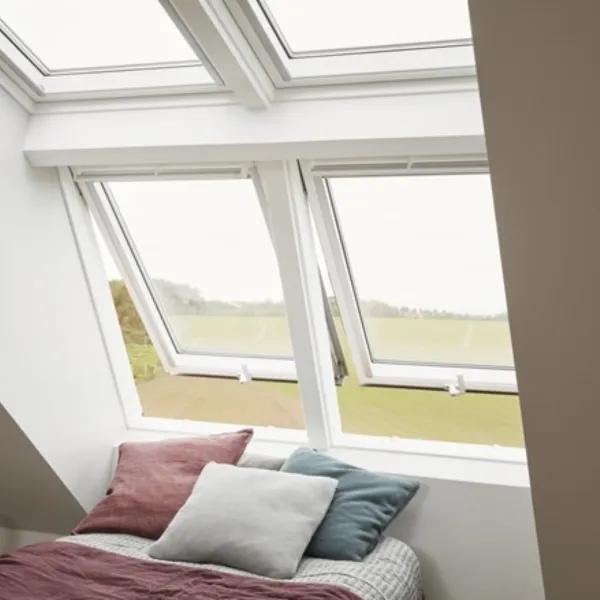 VELUX KROVNI PROZOR, BIJELI POLIURETAN, DVOSTRUKI OVJES, DONJA RUČKA, STAKLO 68 