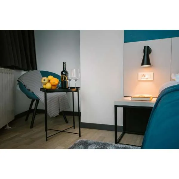 HOTEL BLUE 