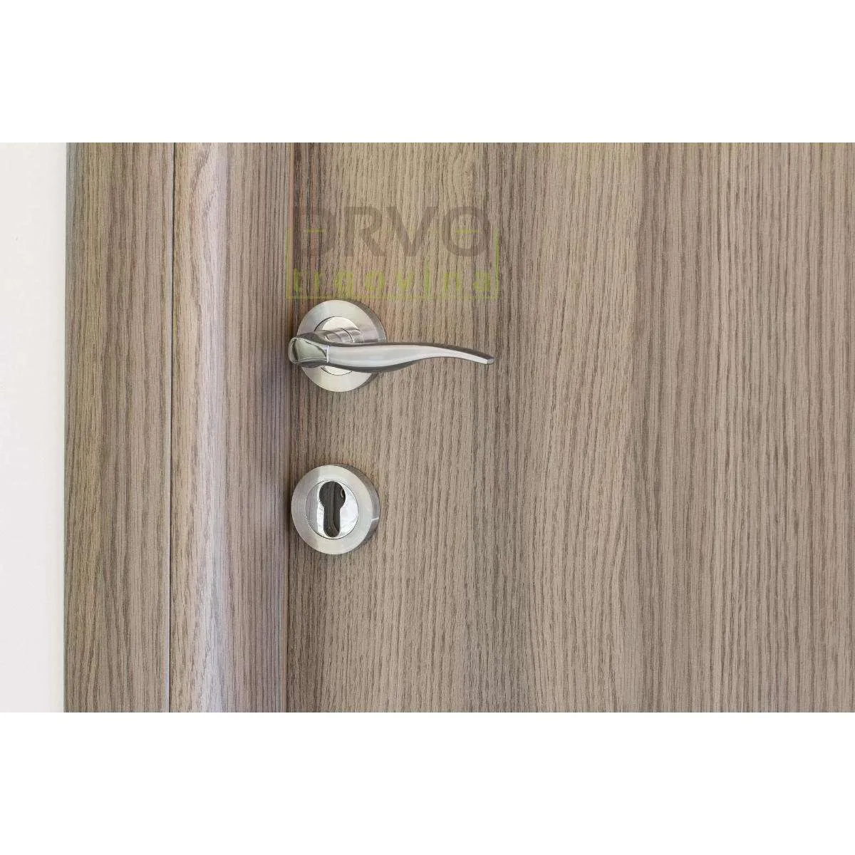 KVAKA OMEGA ROZETA KLJUČ Z6087 OBx 