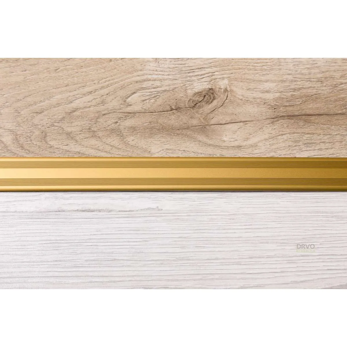 ALU PROFIL SIMPLE-FIX 23 90/ZLATNI SAMOLJEPLJIVI PRIJELAZNI RAVNI 28mm 