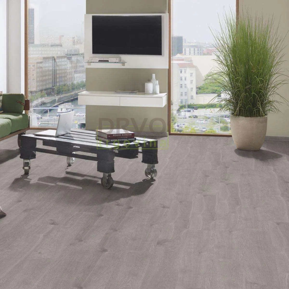 LAMINAT  8mm/Kl.32 CASTELO K395 HRAST TORNADO p=2,2204 m2 