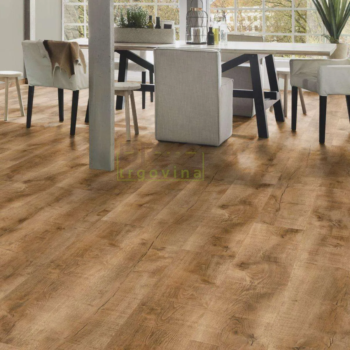 LAMINAT  8mm/Kl.32 CASTELO K462 HRAST GOLD VOLCANO p=2,2204 m2 