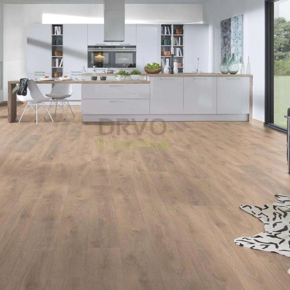 LAMINAT  8mm/Kl.32 SUPER NATURAL CLASSIC PURE+ 8575x HRAST BLONDE RASPOLOŽIVO 15,84m2 