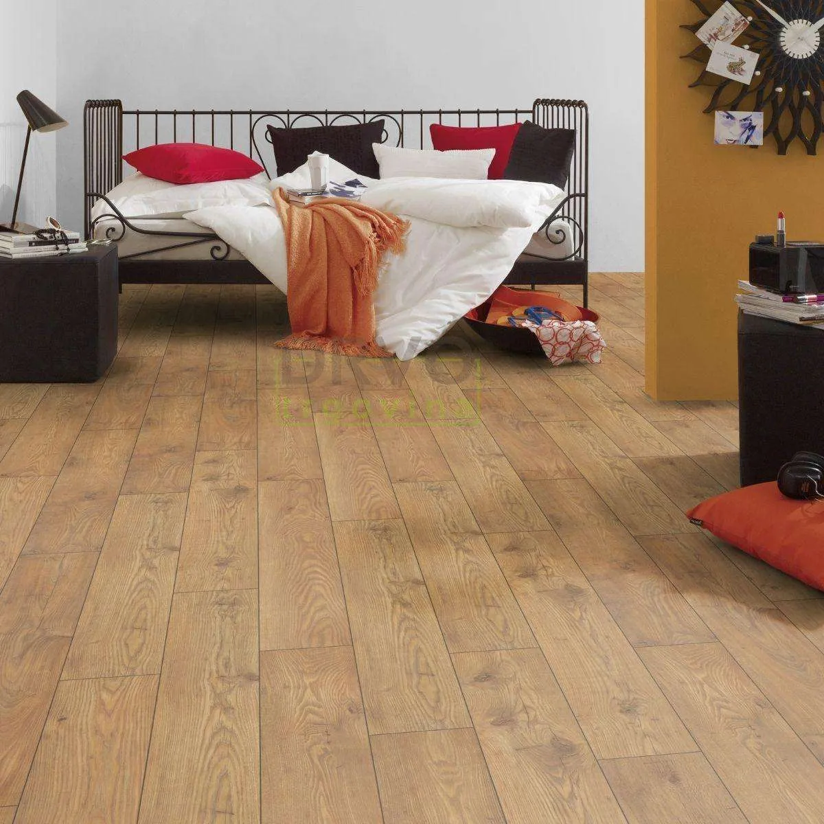 LAMINAT 10mm/Kl.33 ATLANTIC MO.RE PURE+ 5537 KESTEN TAWNY p=1,76 m2 