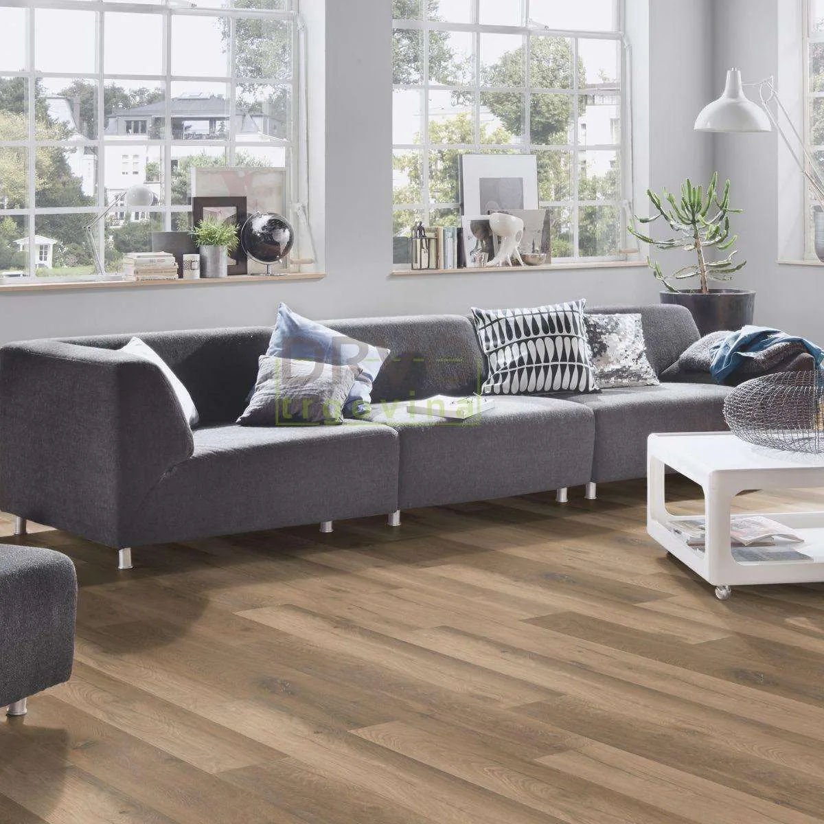 LAMINAT  8mm/Kl.33 ORGANIC Orca PURE + K224 HRAST WILD WEST p=2,26 m2 