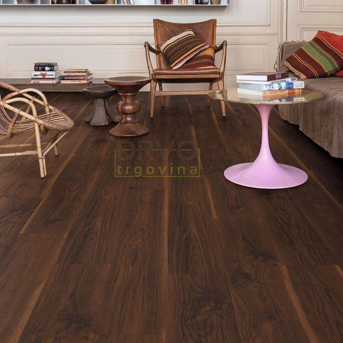 LAMINAT  8mm/Kl.32 ROYAL 4V 61034x NOBLE WALNUT p=1,5960 m2 