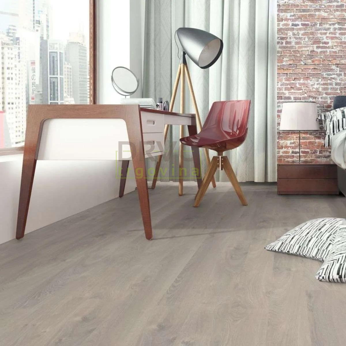 LAMINAT  8mm/Kl.32 LUNA V FUGA 3034x HRAST FERRARA RASPOLOŽIVO 11,77m2 