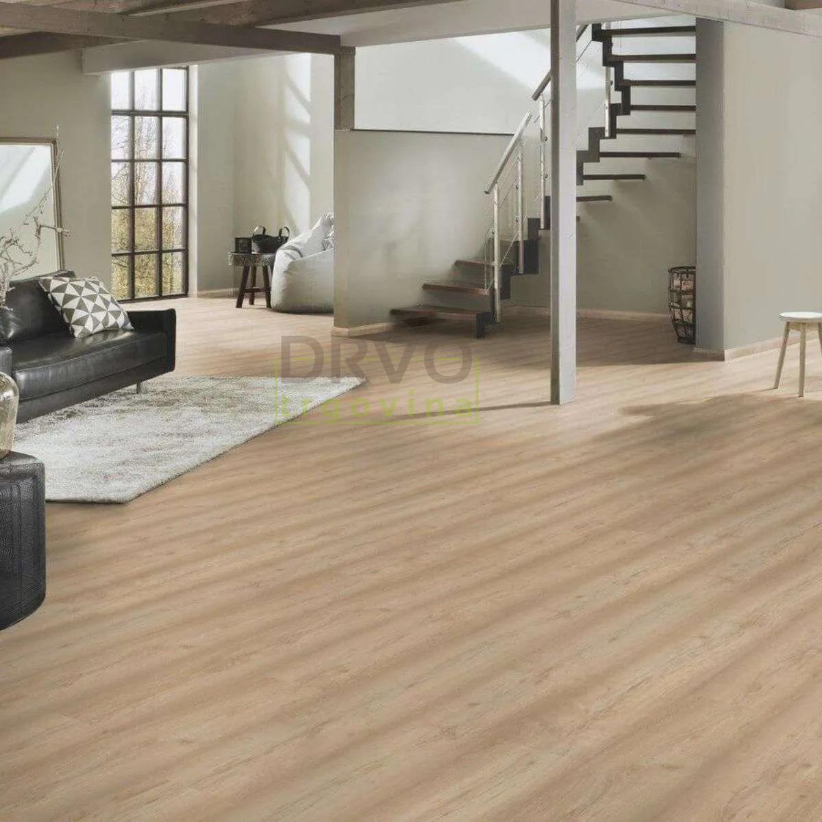 LAMINAT  8mm/Kl.32 SUPER NATURAL CLASSIC V FUGA 8279x HRAST PASTEL RASPOLOŽIVO 1,496 m2 