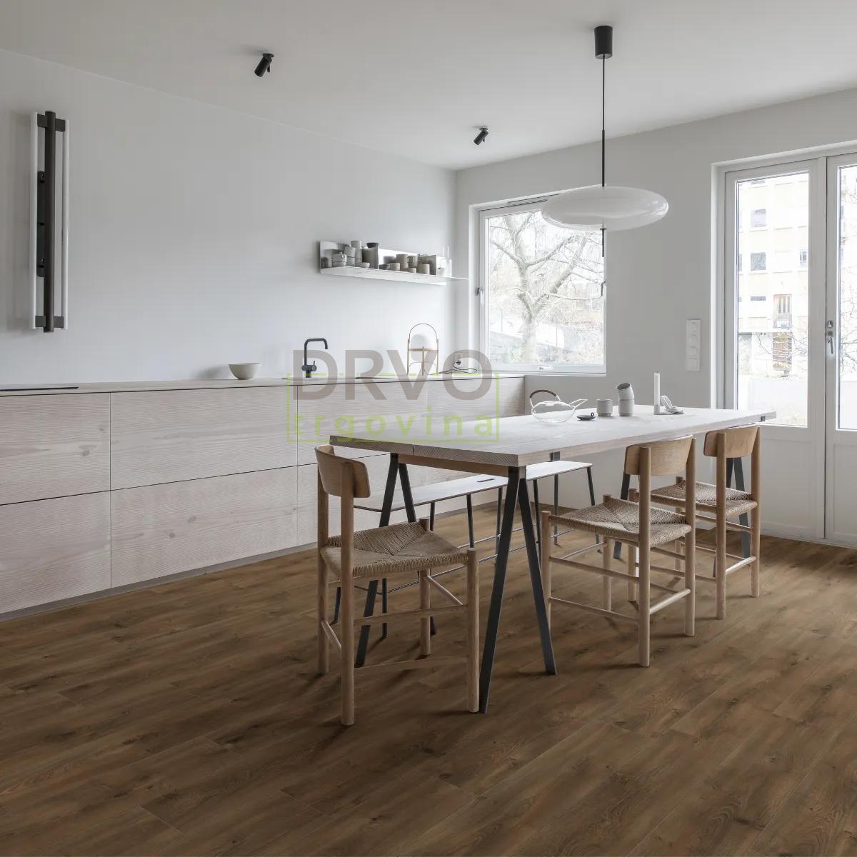 LAMINAT 10mm/Kl.33 TRADITION 534x HRAST WADI RUM p=1,69 m2 