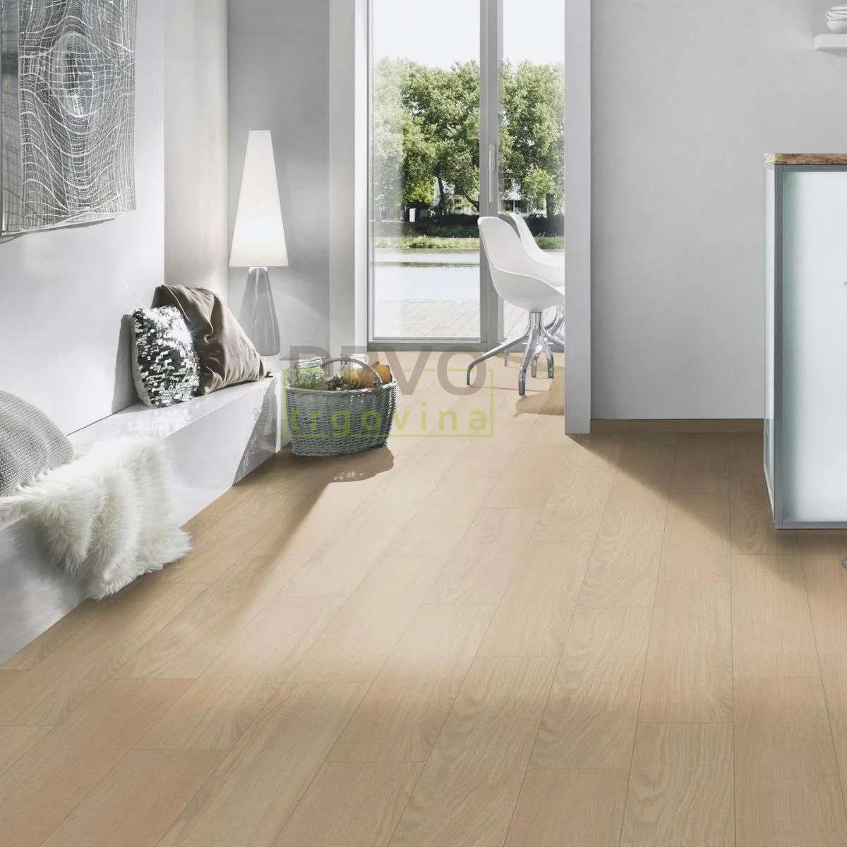 LAMINAT  8mm/Kl.32 SUPER NATURAL CLASSIC PURE+ K641x HRAST SHERIDAN RASPOLOŽIVO 27,28m2 