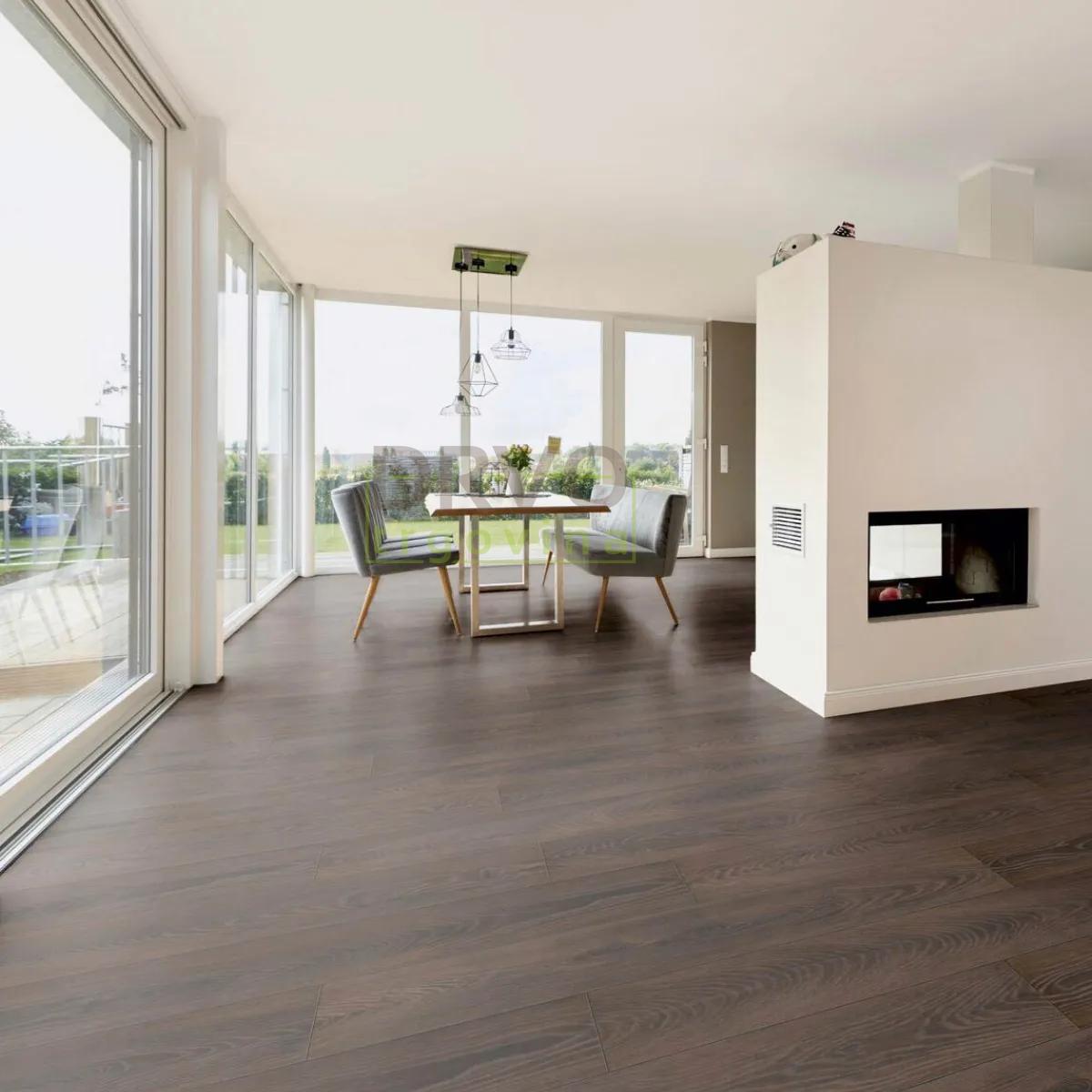 LAMINAT 12mm/Kl.33 DURECO 2856x HRAST COCOA p=1,507 m2 